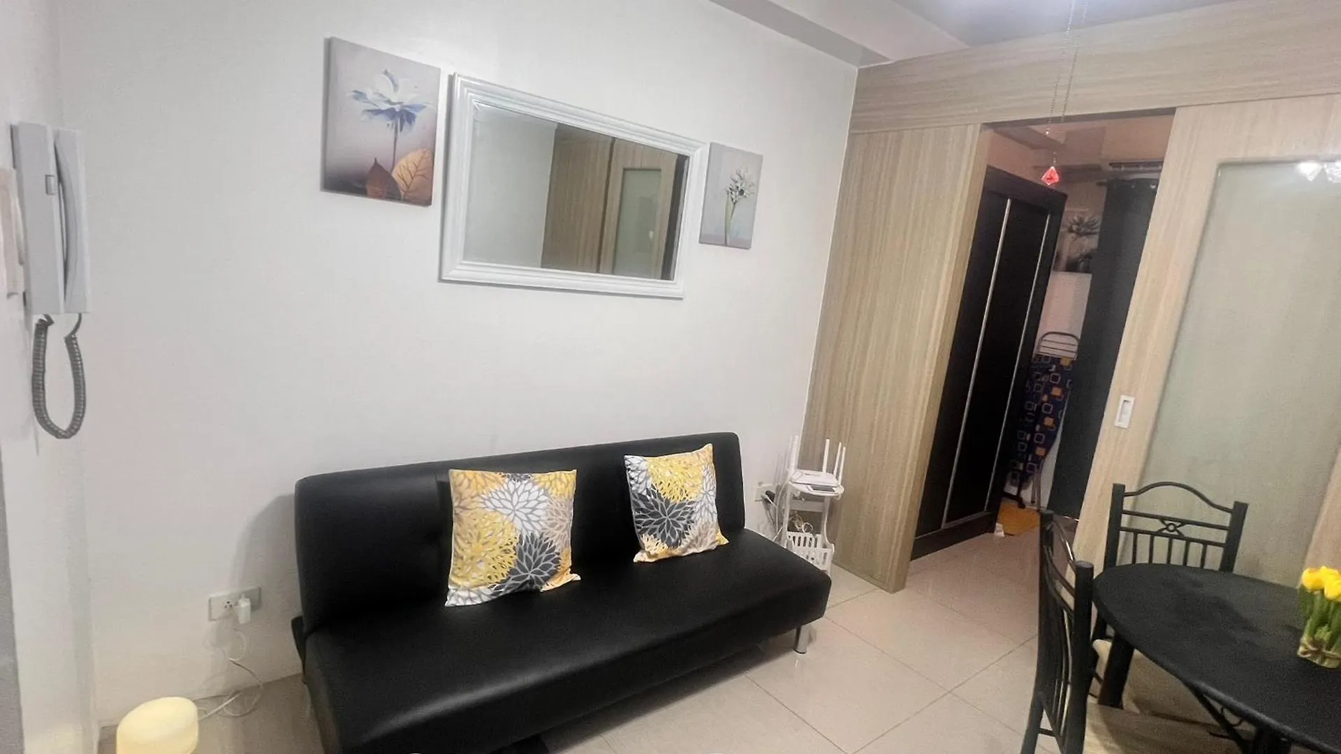 Shore Red Dot Abode - Shore Residences 1 C2 Manila Aparthotel