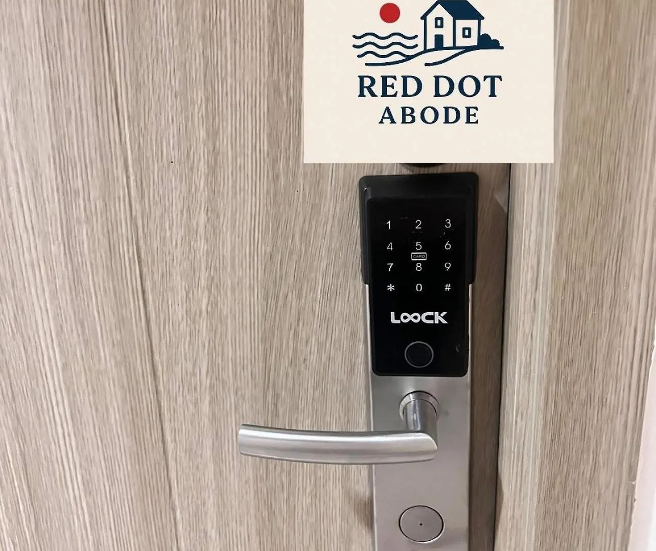 Shore Red Dot Abode - Shore Residences 1 C2 Manila 0*,