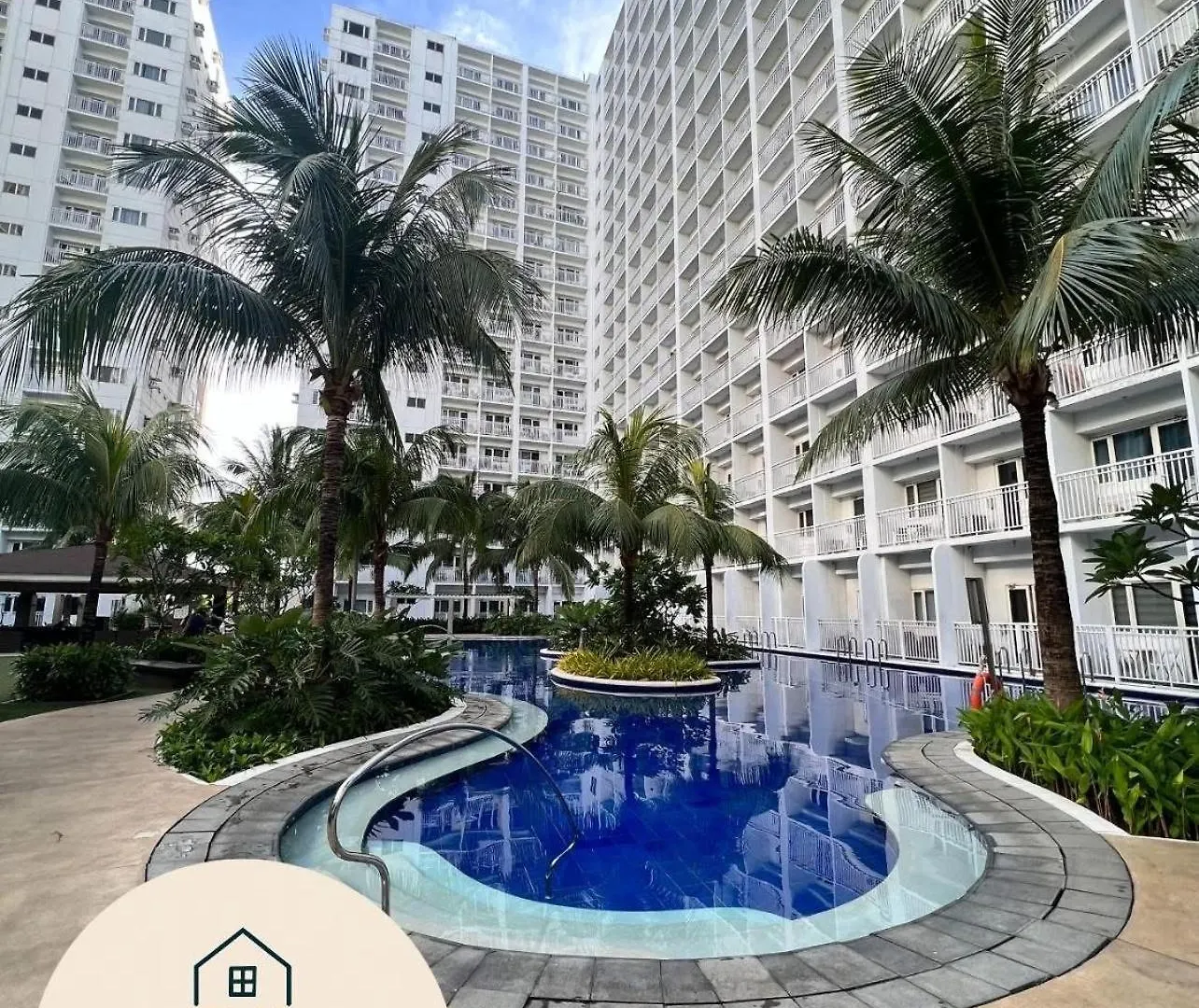 Shore Red Dot Abode - Shore Residences 1 C2 Manila